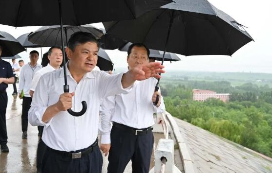 生态环境部部长黄润秋赴河北省调研大气污染防治工作并慰问监督帮扶工作组